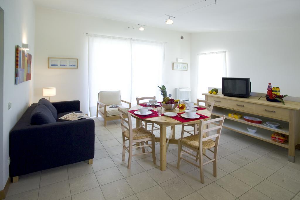 Agriturismo Ca' Tron คอร์เตลลาซโซ ภายนอก รูปภาพ